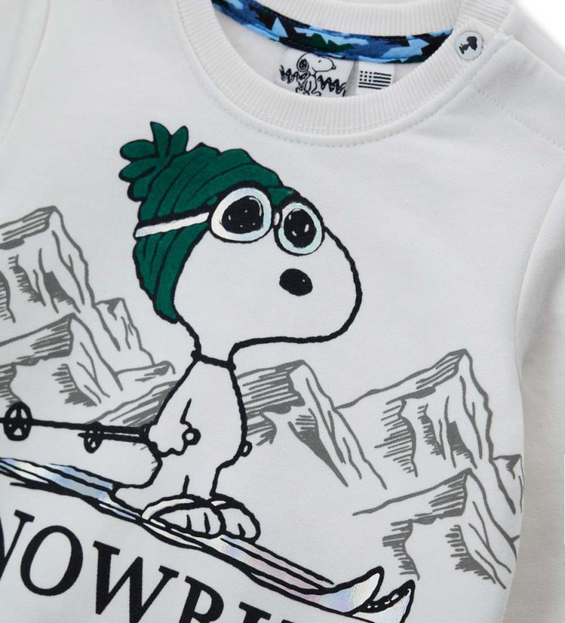 Peanuts suit complete