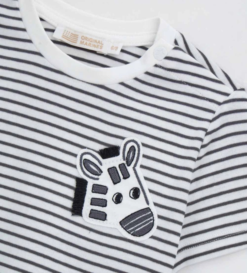 Short sleeve t-shirt