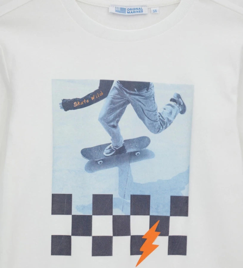 Long sleeve t-shirt