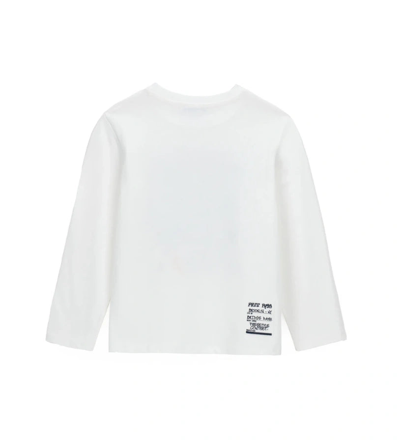 Long sleeve t-shirt