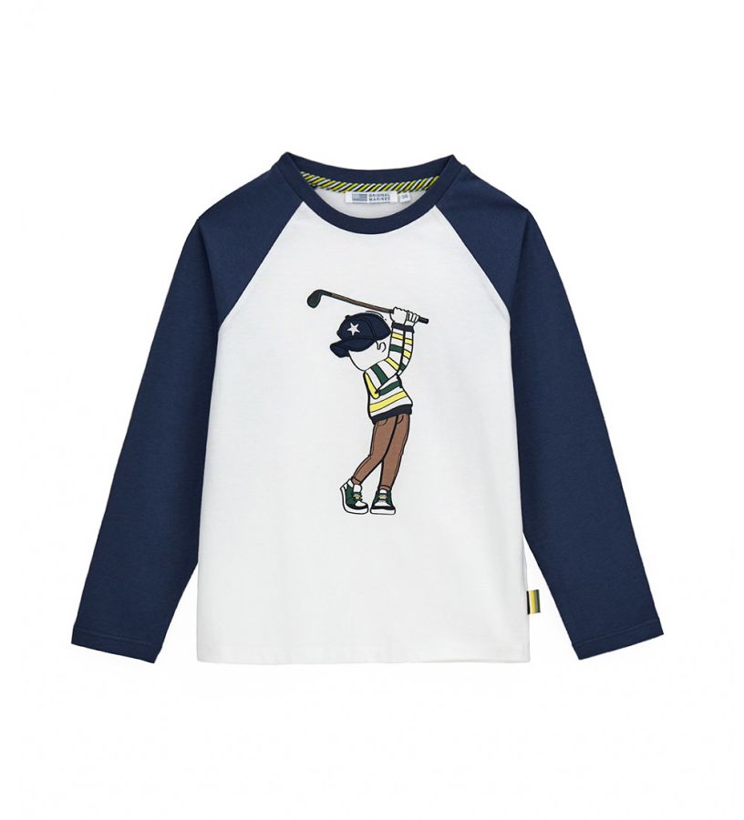 Raglan sleeve t-shirt
