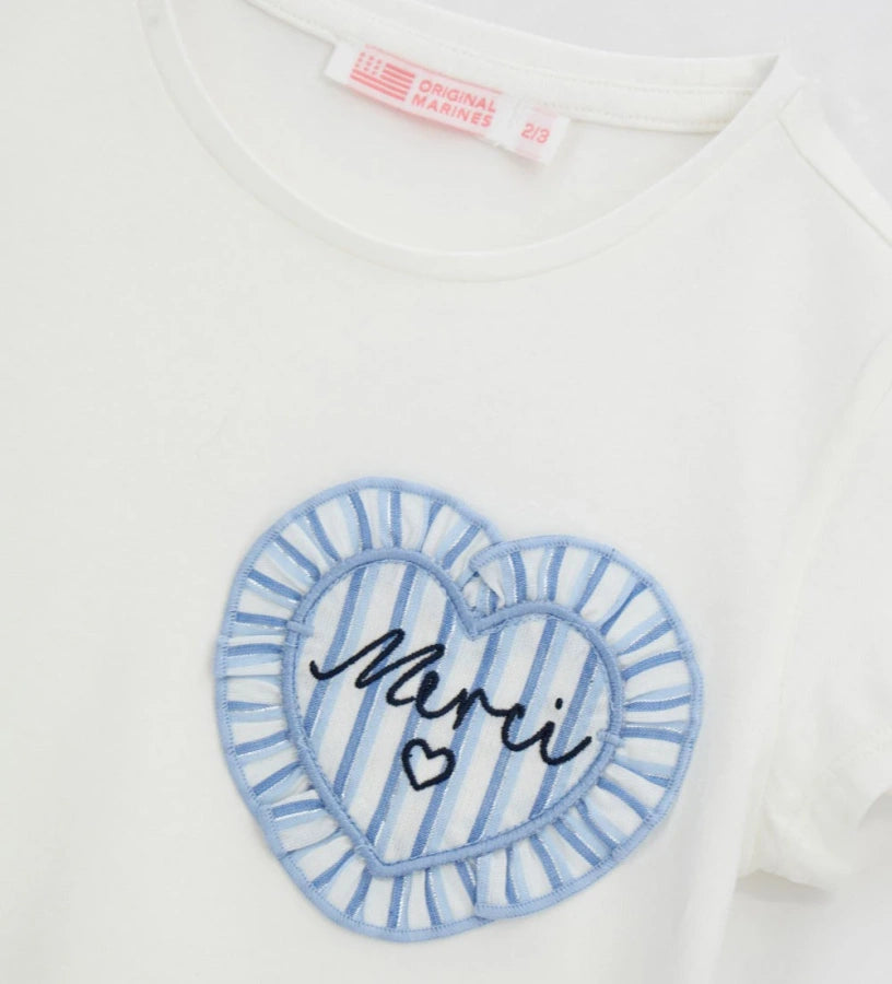 T-shirt with applications