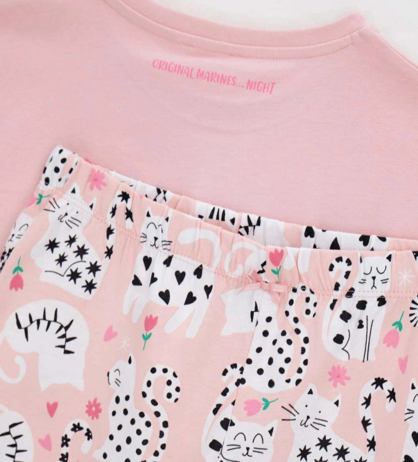 Pajamas with bow