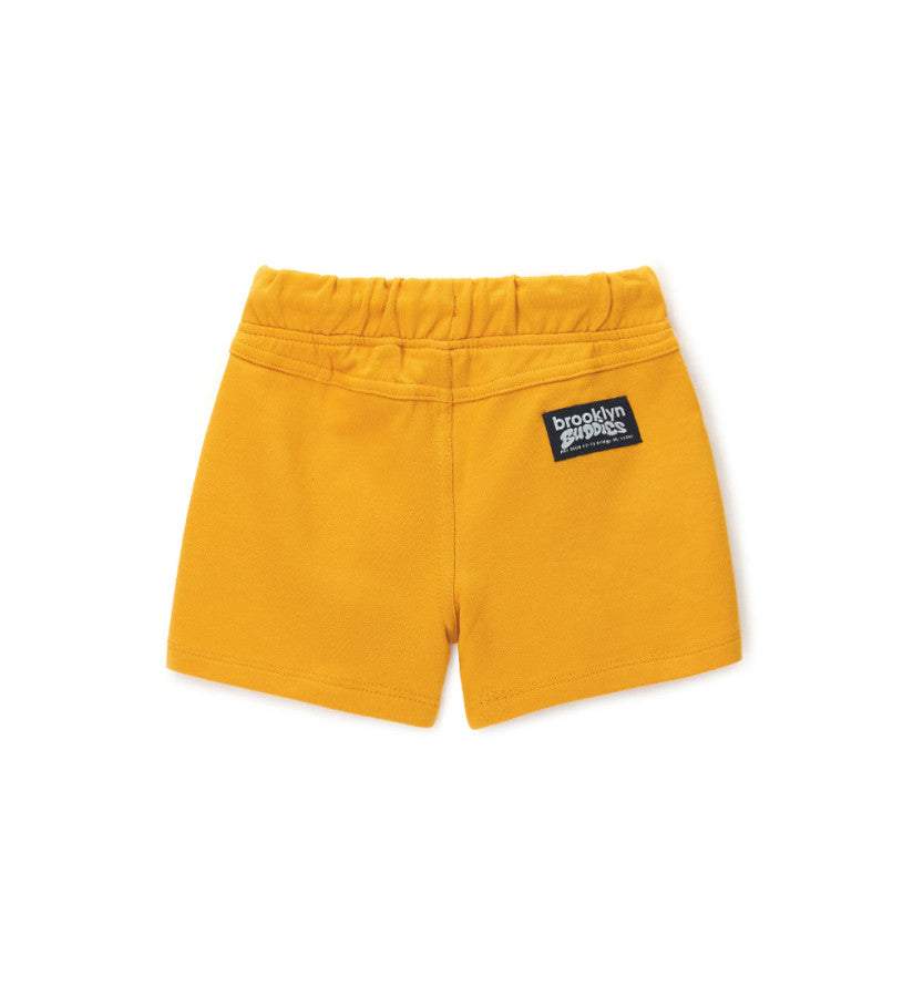 Bermuda shorts with pockets