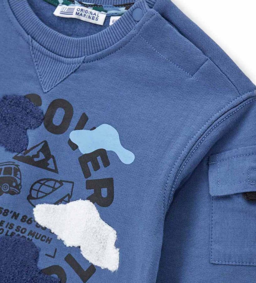 Sweatshirt with print and embroidery