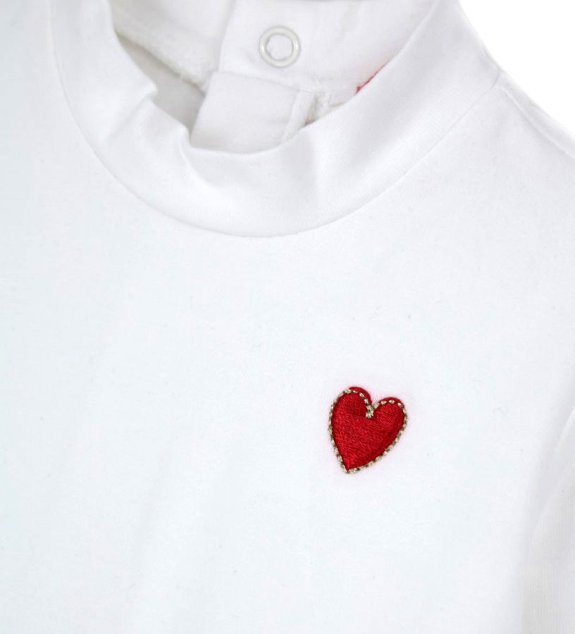 Turtleneck with embroidery