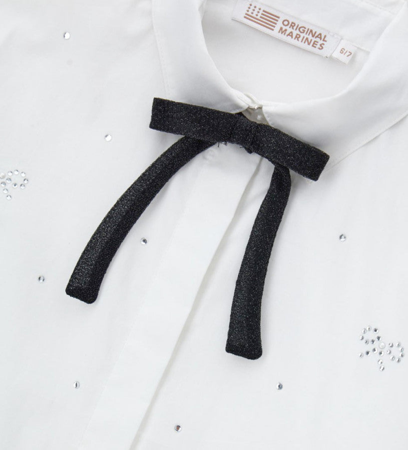 Shirt with bow