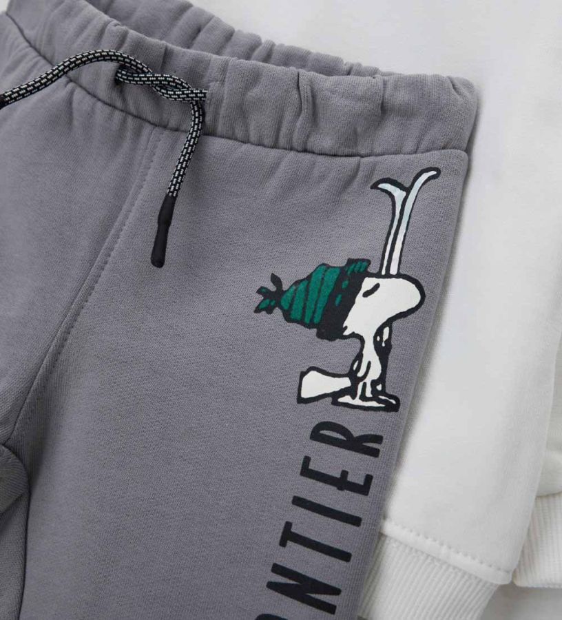 Peanuts suit complete