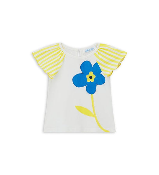 T-shirt with ruffles