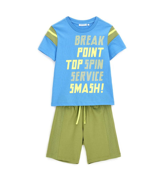 T-shirt and bermuda shorts set