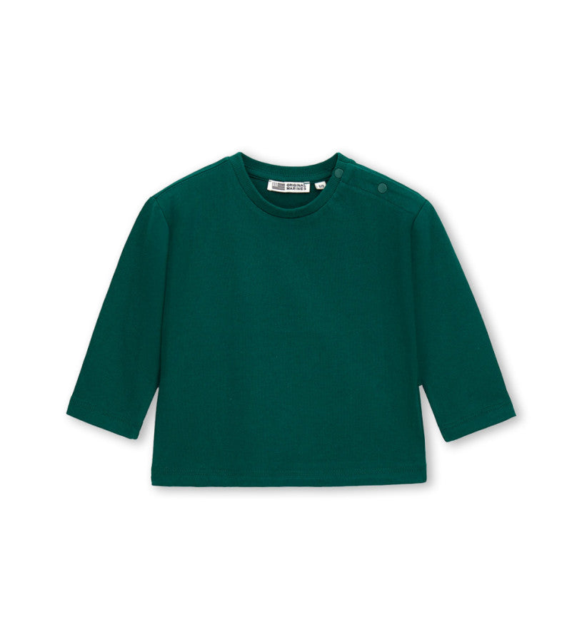Long-sleeved t-shirt