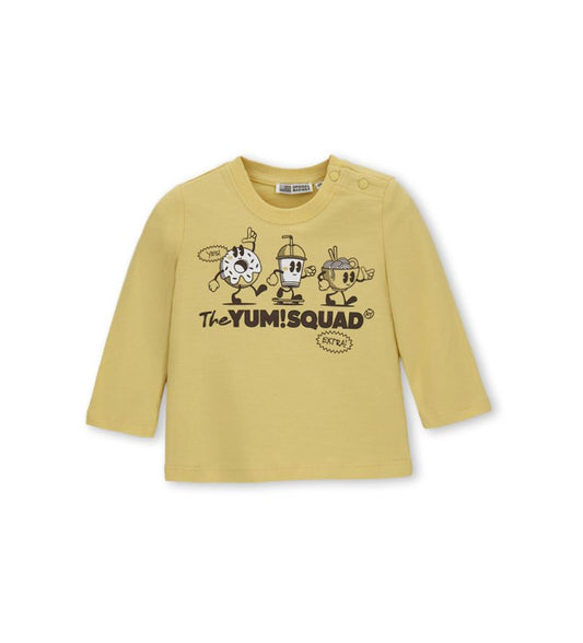 Long-sleeved t-shirt
