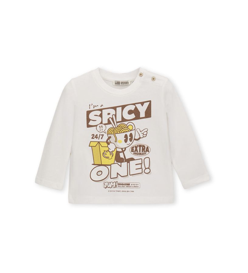 Long-sleeved t-shirt