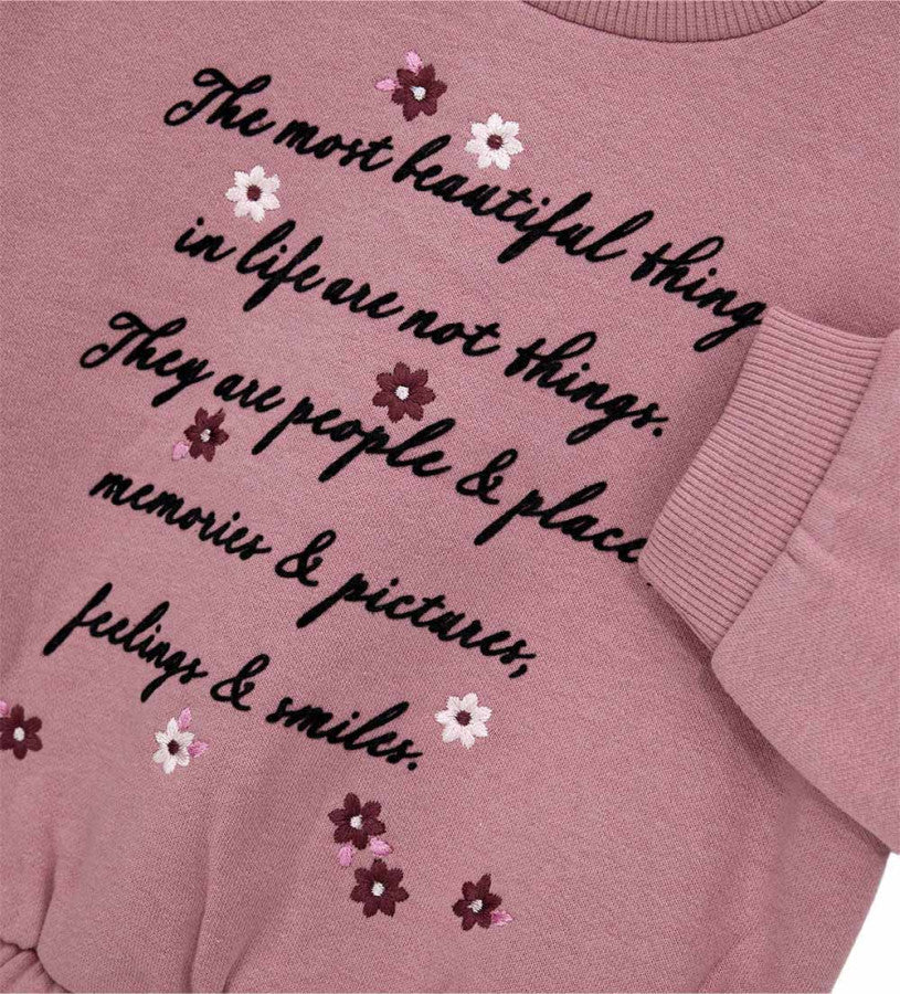 Sweatshirt with flowers