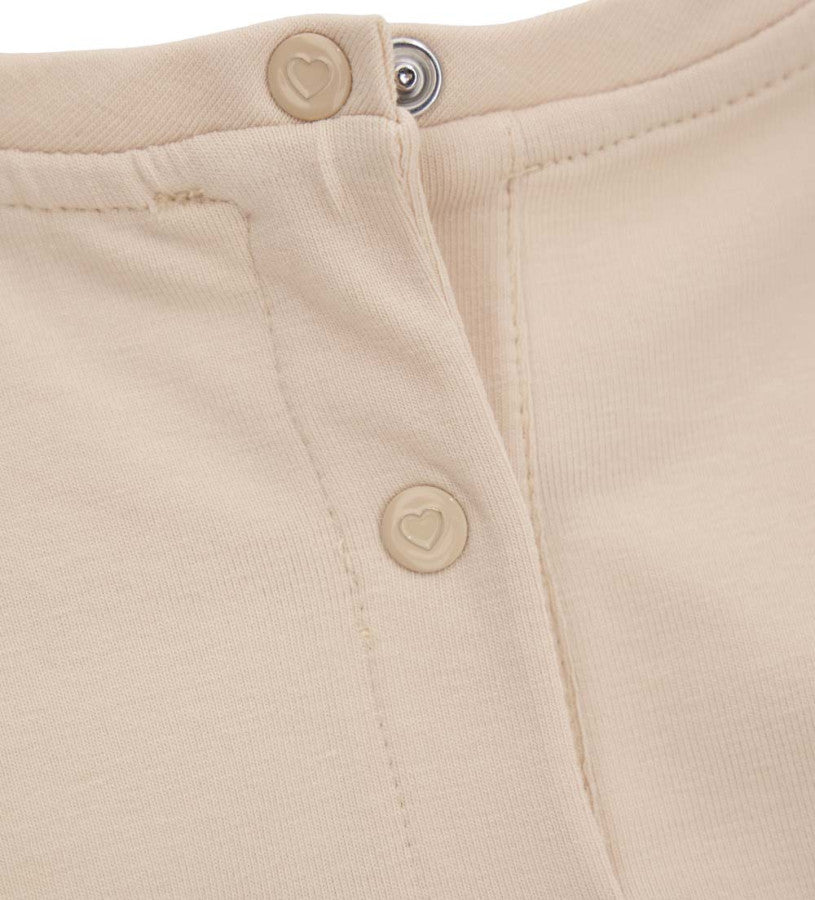 Long-sleeved t-shirt