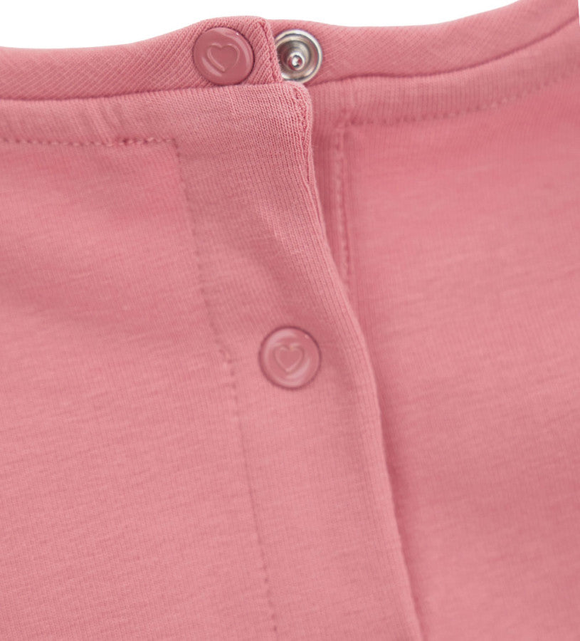 Long-sleeved t-shirt