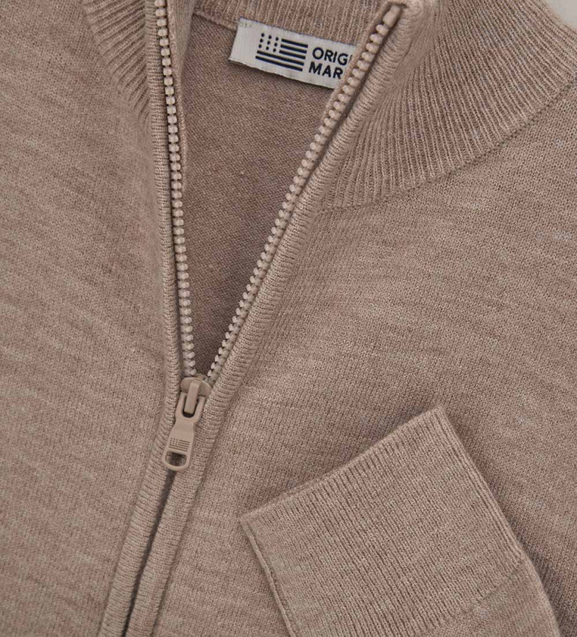 High neck pullover