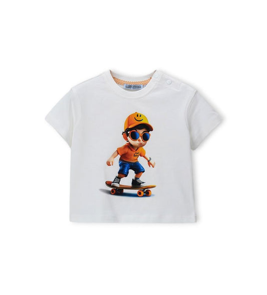 Short-sleeved t-shirt