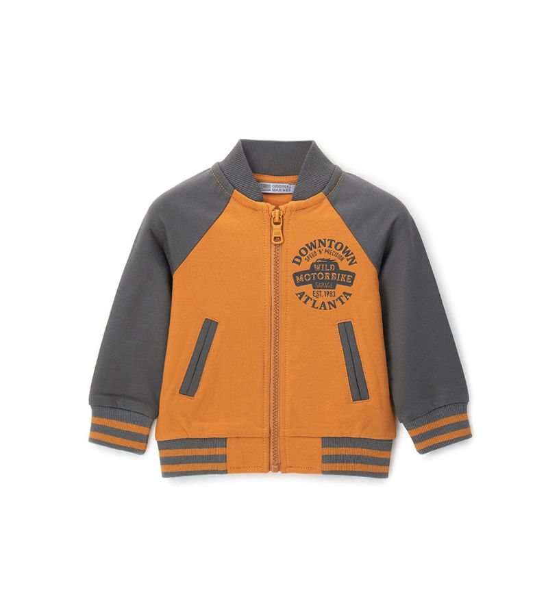 Bomber jacket with pockets