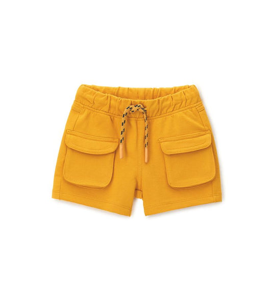 Bermuda shorts with pockets