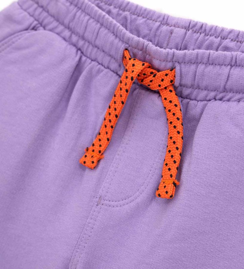 Bermuda shorts with pockets
