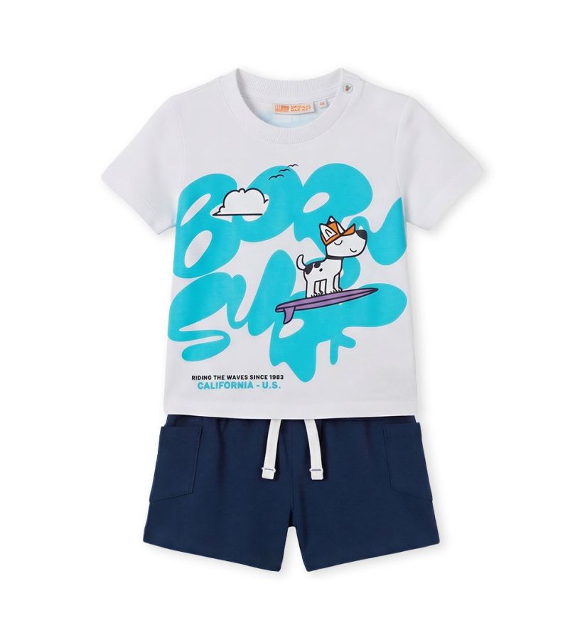 T-shirt and bermuda shorts set