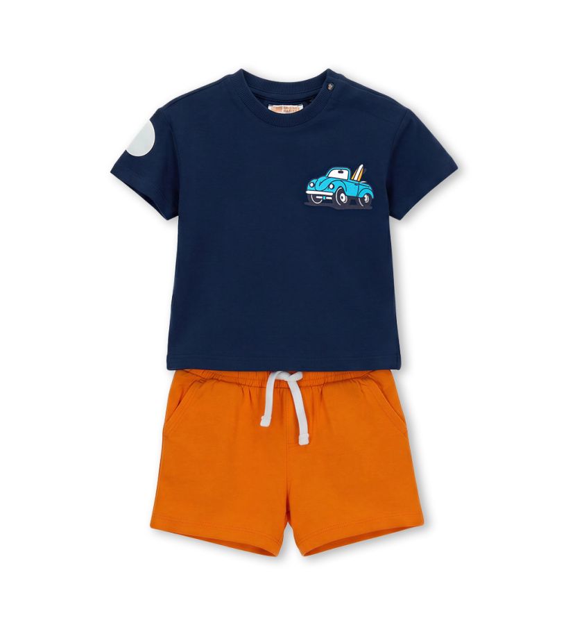 T-shirt and bermuda shorts set