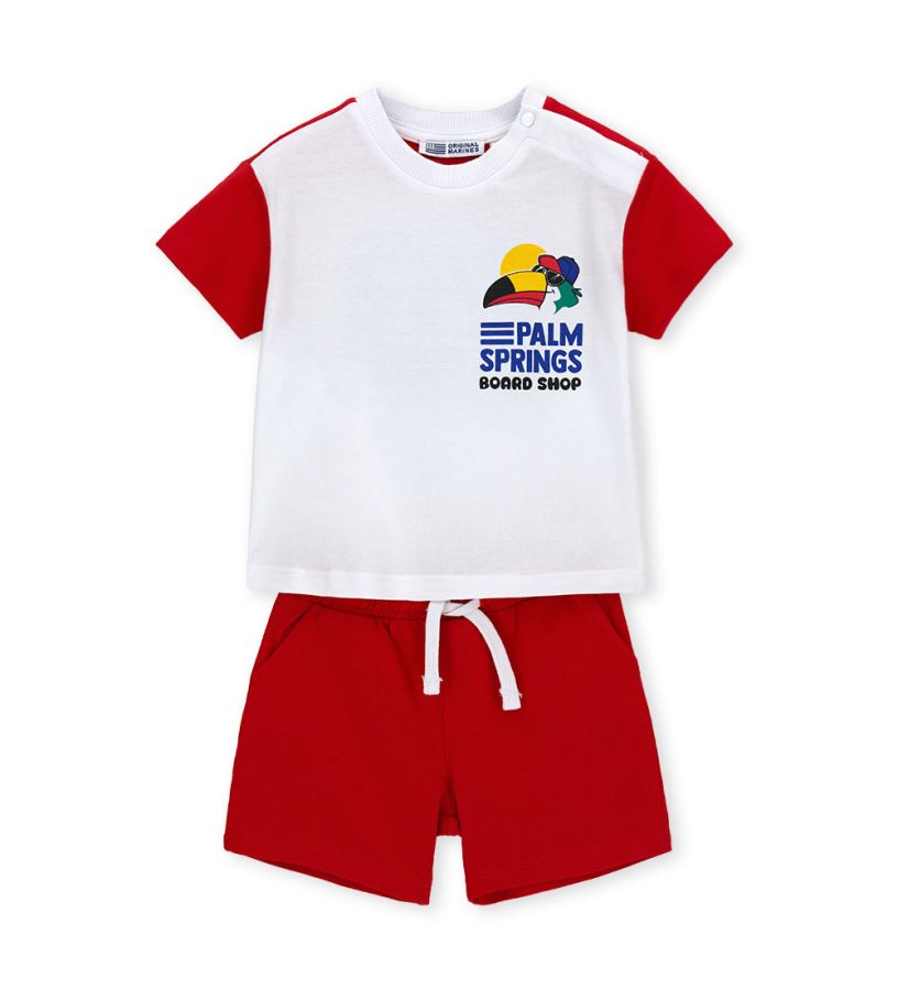 T-shirt and bermuda shorts set