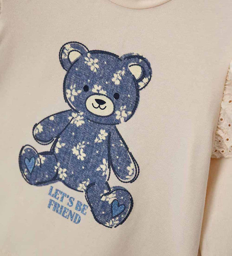 T-shirt with teddy bear and ruffles
