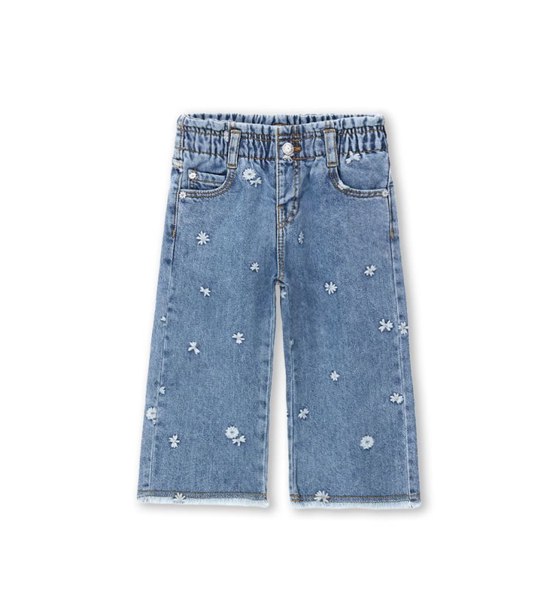 Jeans with daisies