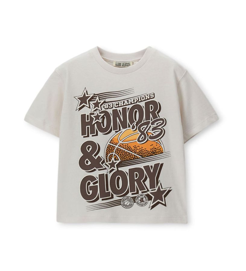 Short-sleeved t-shirt