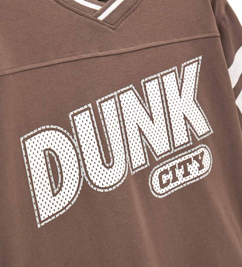 T-shirt with prints