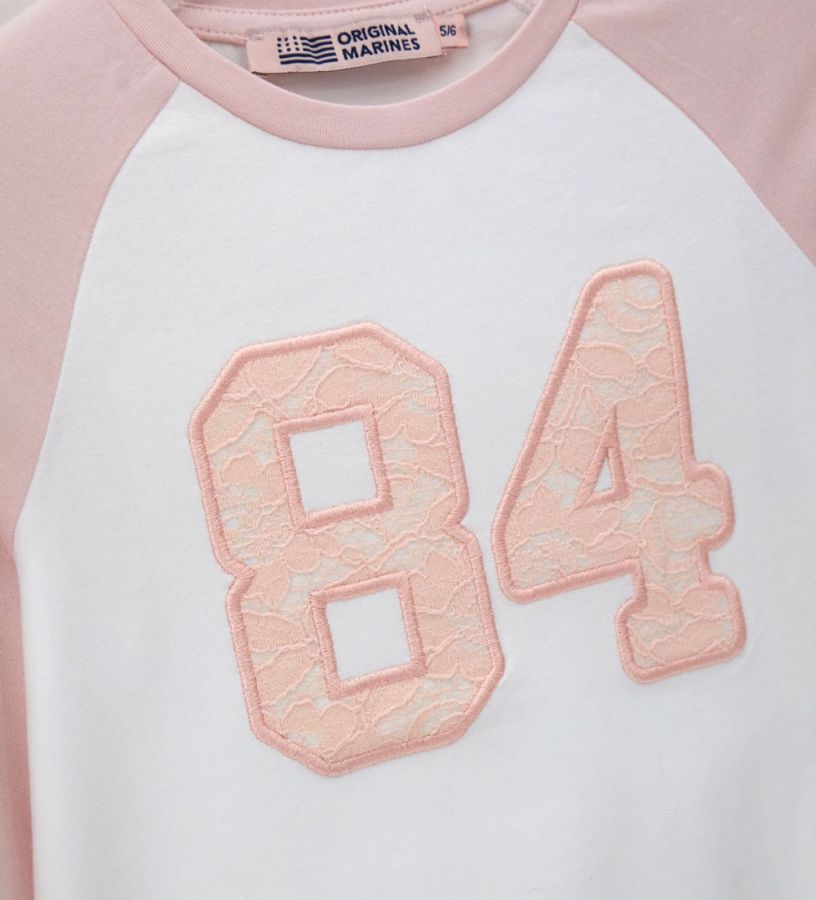 T-shirt with lace