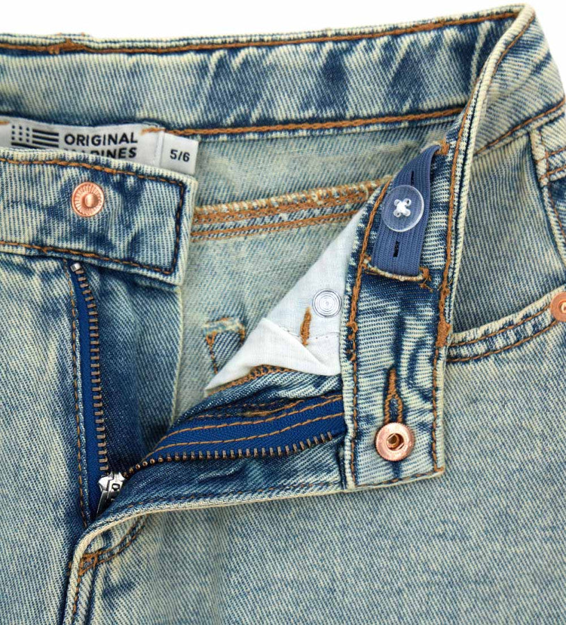 Bermuda shorts in denim