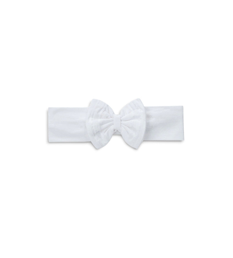 Band with bow