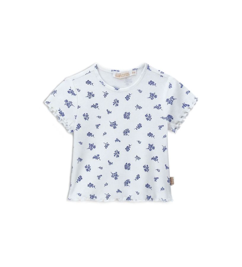 T-shirt with flowers